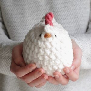 Mabel Chicken CROCHET PATTERN